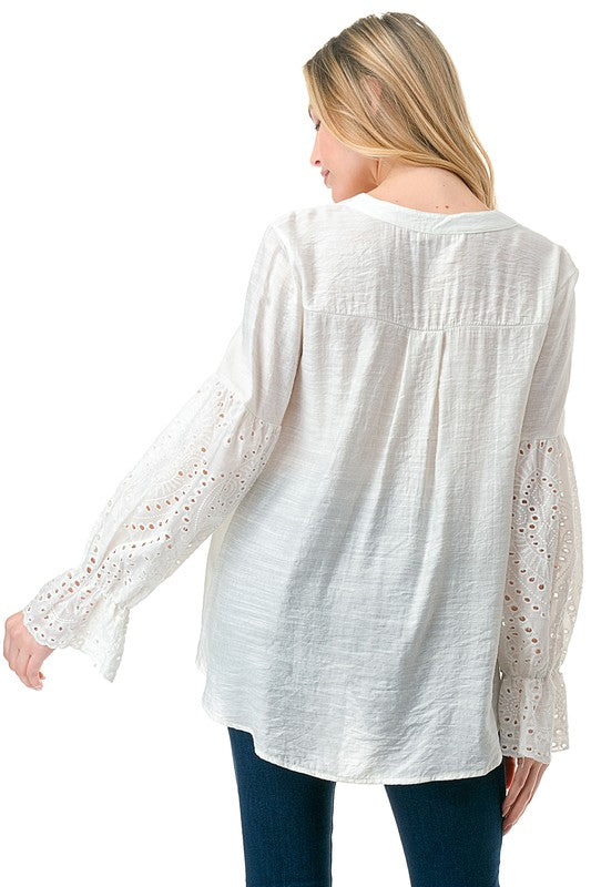 1140(2S/2M/2L)-BUTTON DOWN LONG SLEEVE TOP SLEEVE DETAIL