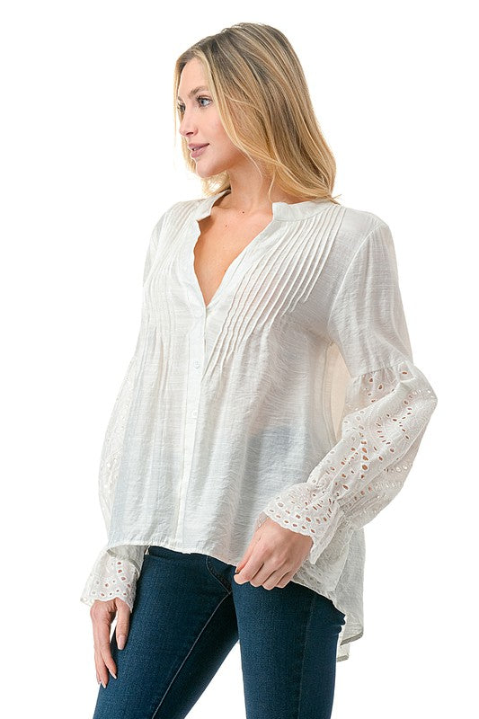 1140(2S/2M/2L)-BUTTON DOWN LONG SLEEVE TOP SLEEVE DETAIL